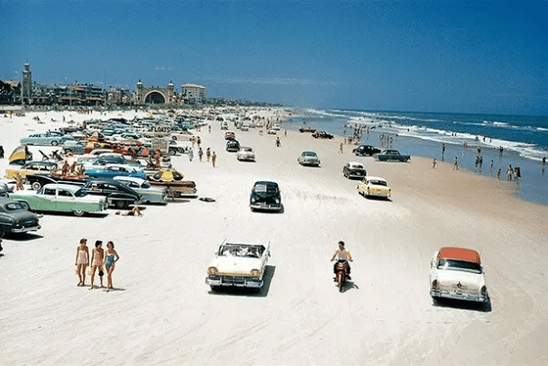 Plaża Daytona w 1957 roku.