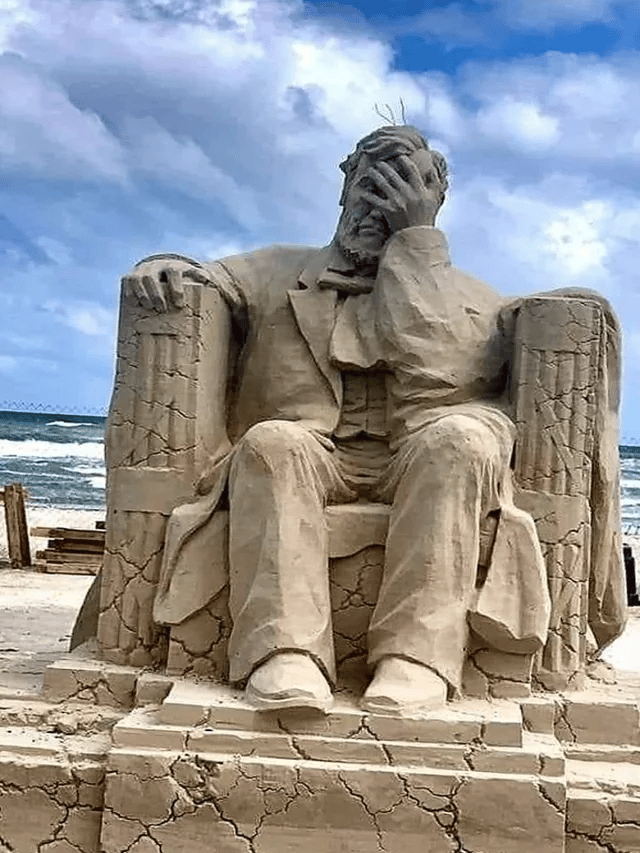 Zwycięska rzeźba z piasku na Texas Sand Sculpture Festival 2019