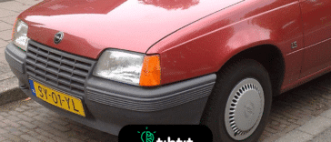 Opel Kadett, w zależności od kraju, był sprzedawany jako Vauxhall Astra, Pontiac Le Mans czy Daewoo Racer.